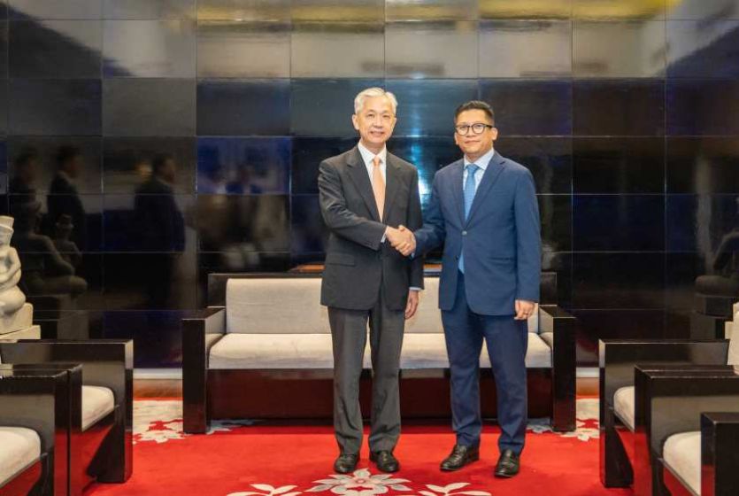  China’s new ambassador to Cambodia Wang Wenbin assumes office in Cambodia