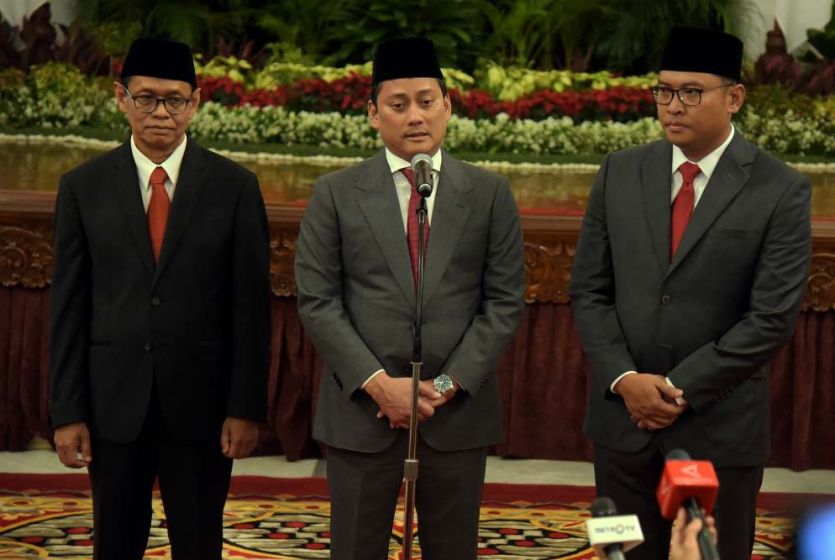 Indonesian President Jokowi Installs Three New Deputy Ministers   