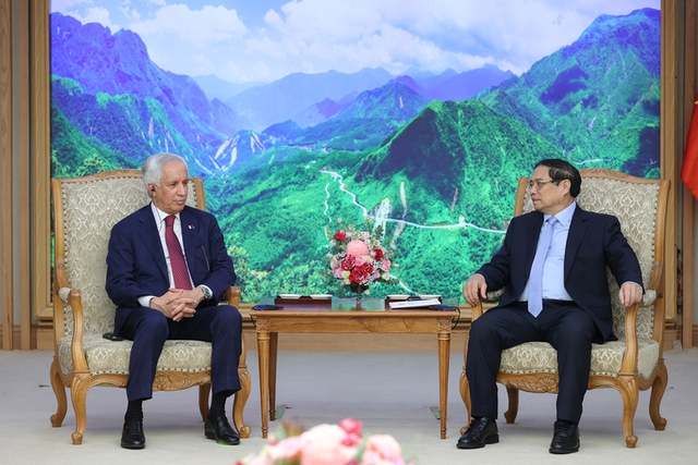 Vietnamese Prime Minister receives Qatari Minister of State for Foreign Affairs