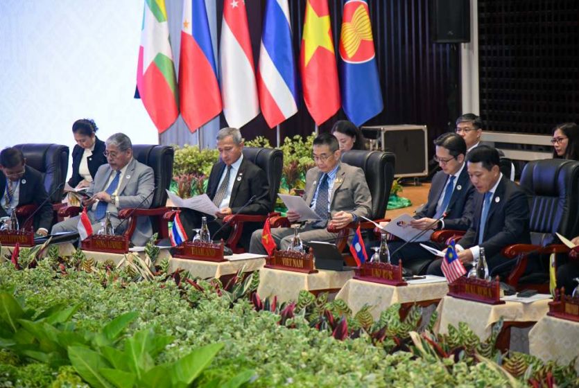 Thai Foreign Minister attends 2 Ministerial meetings and 2 bilateral discussions during 57th AMM/PMC in Vientiane