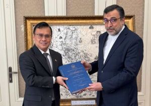 PH Ambassador Turns Over Murillo Velarde Map, Copy of 2016 Arbitral Award to Iranian Deputy Foreign Minister  