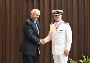 German Chief of Navy Receives Singapore's Prestigious Military Award