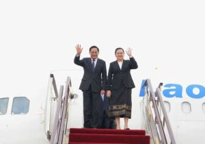 Lao PM Sonexay visits China for 8th GMS Summit  