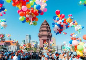 Cambodian People Commemorate 71st Independence Day