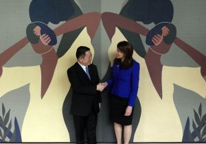 Secretary-General of ASEAN meets with Deputy Director-General of WTO