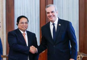 Vietnamese Prime Minister Pham Minh Chinh holds talks with Dominican President