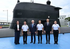 King of Sweden Visits Singapore Navy Museum