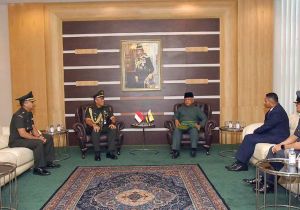 Brunei Minister of Defence II receives joint calls from both outgoing and incoming Defence Attachés of Indonesia to Brunei