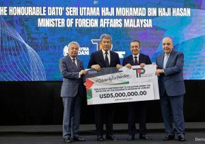 Malaysia donates US$5 million to Palestinians