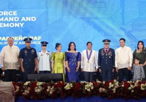 PH President honors outgoing Philippine Air Force (PAF) chief