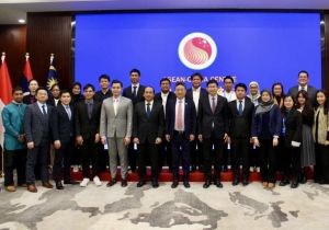 Secretary General of ASEAN-China Centre (ACC) Hosts the ASEAN Young Officials Delegation