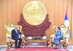 Lao Vice President Receives Outgoing Turkish Ambassador