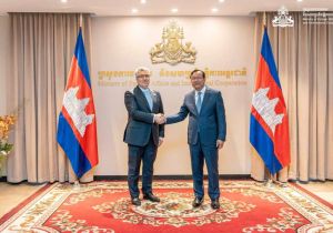 Iranian Ambassador Pays Courtesy Call on Cambodian Top Diplomat