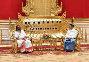 Indian Gurudev Sri Sri Ravi Shankar to aid Myanmar in achieving peace and stability