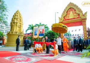 King of Cambodia Emphasises Vital Roles of Cambodian Pagodas