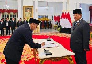 Indonesian President Inaugurates New Higher Education Minister   