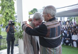 Timor-Leste President Awards Collar of the Order of Timor-Leste to U.S. Ambassador