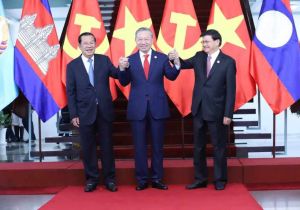 Vietnamese top leader meets top Cambodian, Lao leaders in Ho Chi Minh City