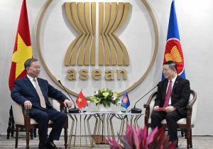 Secretary-General of ASEAN holds courtesy meeting with General Secretary of Central Committee of Communist Party of Vietnam